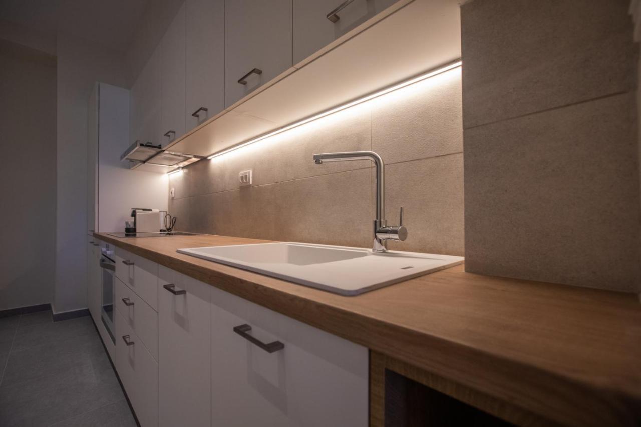 Anemelia Luxury Apartments أرغوستولي المظهر الخارجي الصورة